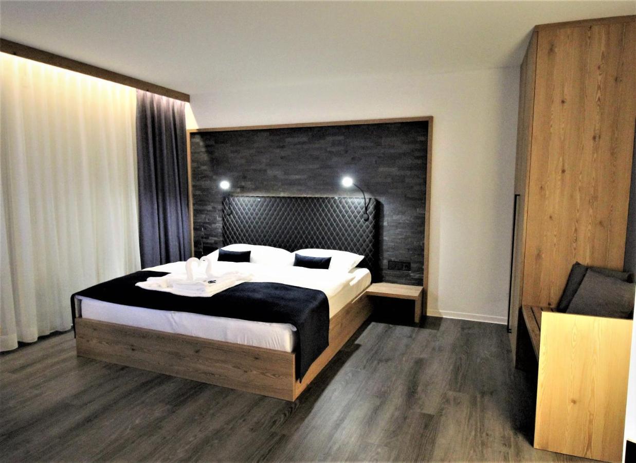Art & Galerie Hotel Lenz Plauer See Fuenfseen Zewnętrze zdjęcie